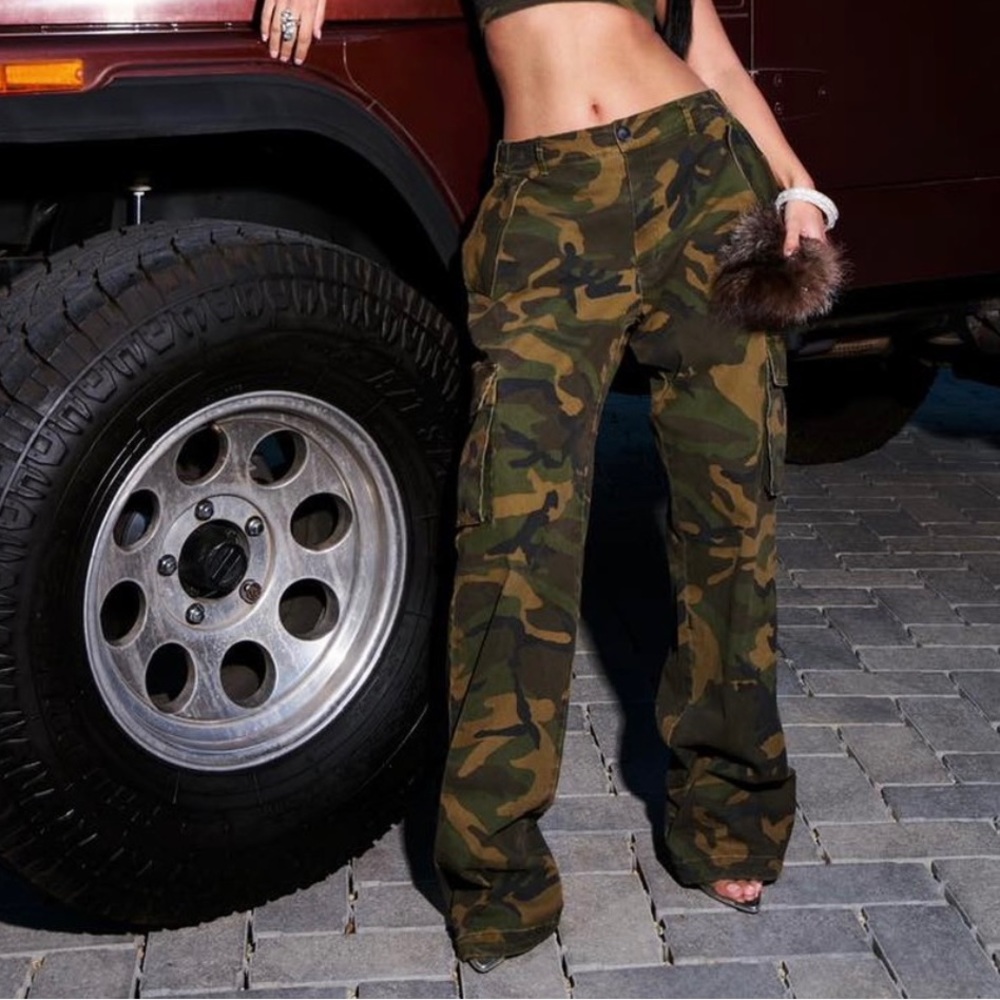 Naked Wardrobe Camo Cargos size M